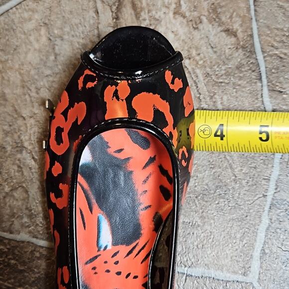 New in Box Iron Fist Raw Power Peep Toe Flats Sz 6 - Picture 11 of 11